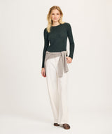 Featherweight Cashmere Slim Crewneck Sweater