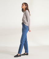 Signature Cashmere Classic V-Neck Sweater