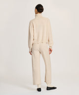 Signature Cashmere Boxy Turtleneck Sweater